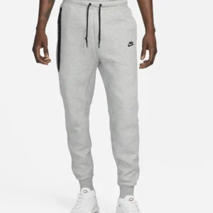 Nike Sportswear Tech Fleece Men's Slim Fit Joggers