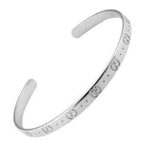 Gucci Icon Cuff Bracelet with Interlocking G Motifs in White Gold